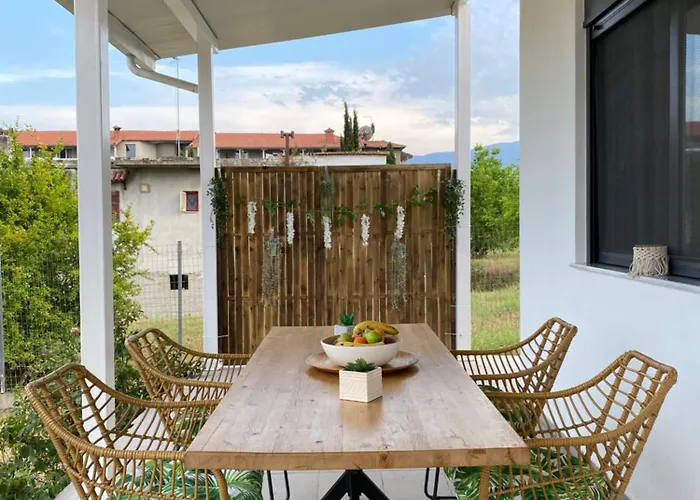 Dimis Cozy Near The Sea! Casa de Férias