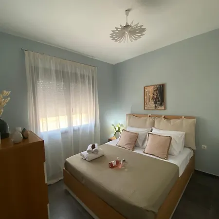 Dimis Cozy Near The Sea! Case de vacanță Litochoro