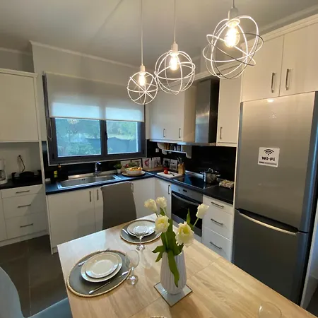 Dimis Cozy Near The Sea! Holiday home