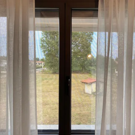 Dimis Cozy Near The Sea! Case de vacanță *